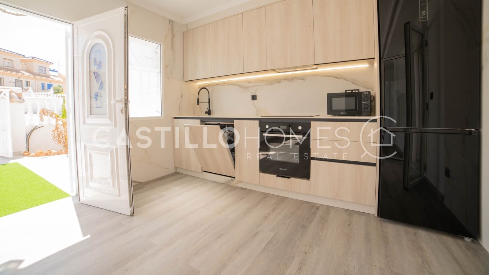 3 chambre Maison de Ville à vendre à Ciudad Quesada avec piscine - 249 000 € (Ref: 9902112)