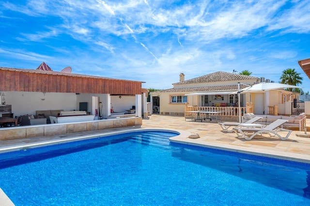 6 sovrum Villa till salu i Heredades, Almoradí med pool - 595 000 € (Ref: 9905318)
