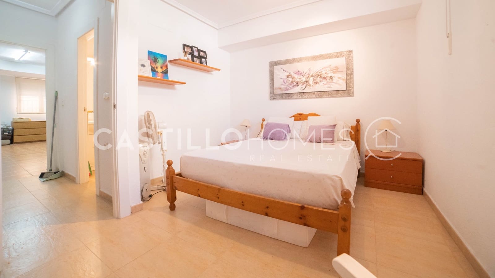 4 makuuhuone Omakotitalo myytävänä paikassa Torrevieja mukana uima-altaan - 349 000 € (Ref: 9909444)