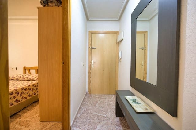 2 quarto Apartamento para venda em Torrevieja - 126 000 € (Ref: 9913410)
