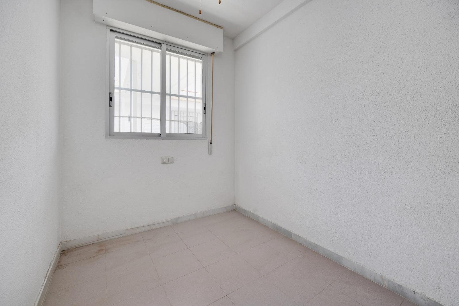 1 quarto Apartamento para venda em Torrevieja - 104 969 € (Ref: 9913413)