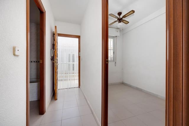 1 quarto Apartamento para venda em Torrevieja - 104 969 € (Ref: 9913413)