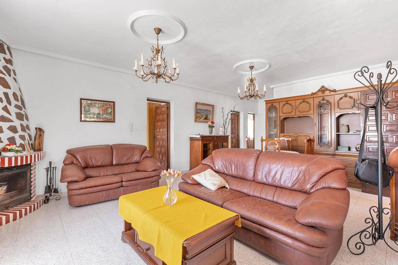 4 bedroom Villa for sale in Rojales with pool garage - € 495,000 (Ref: 9919090)