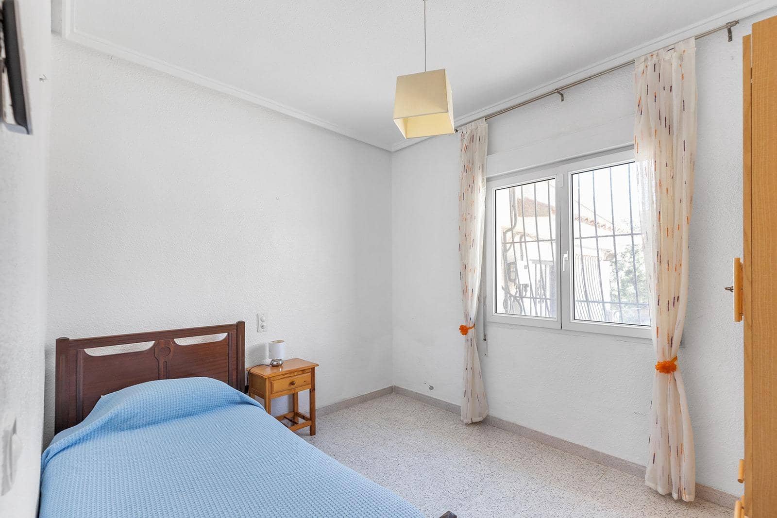 4 bedroom Villa for sale in Rojales with pool garage - € 495,000 (Ref: 9919090)