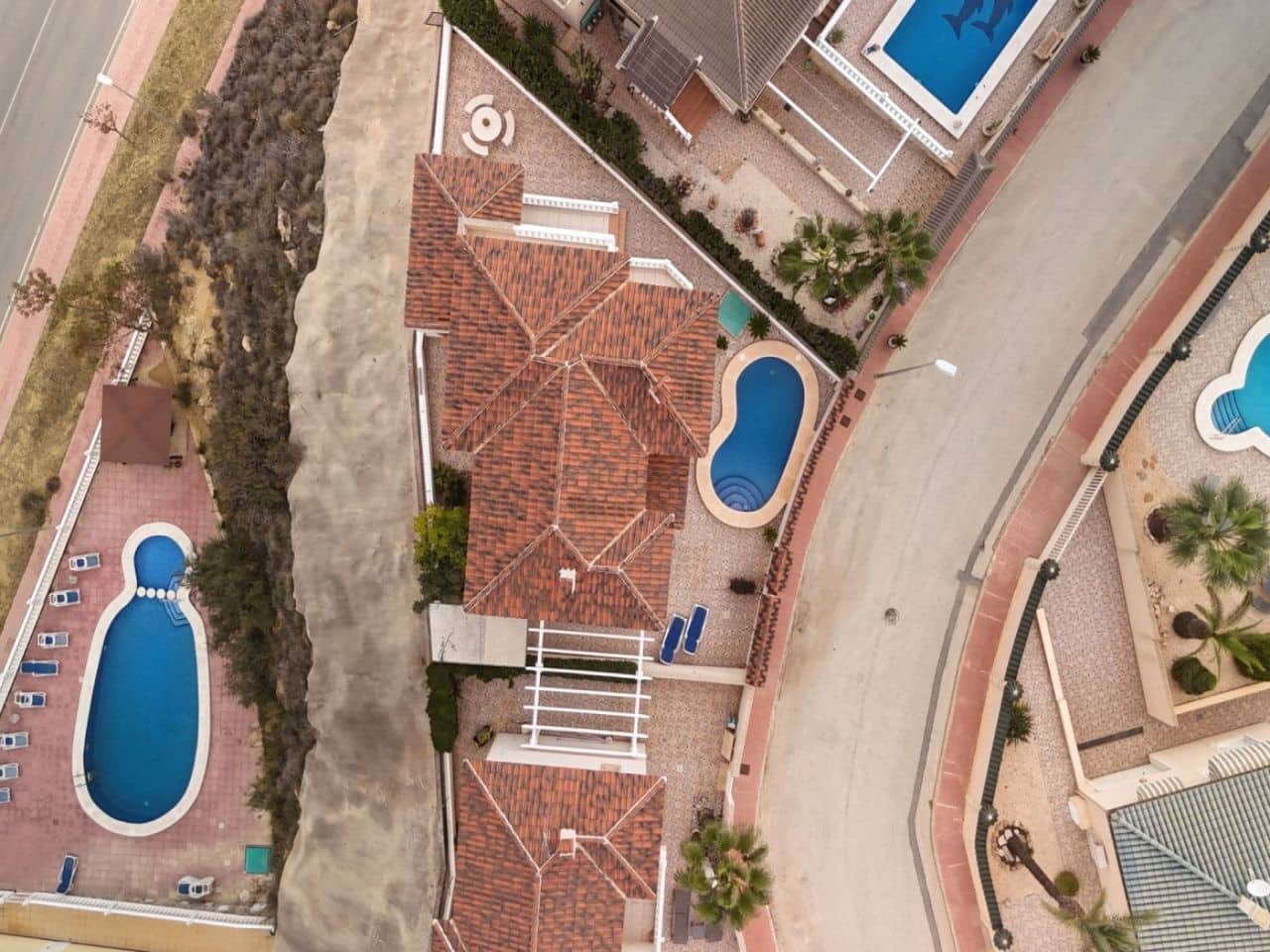 3 bedroom Villa for sale in Rojales with pool garage - € 357,000 (Ref: 9919092)