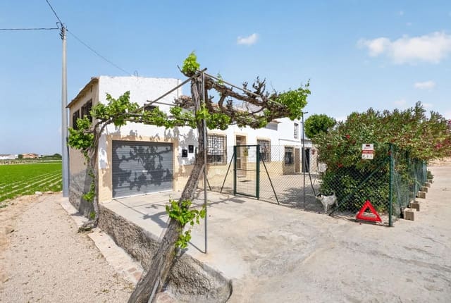 3 bedroom Finca/Country House for sale in Orihuela with garage - € 150,000 (Ref: 9920925)