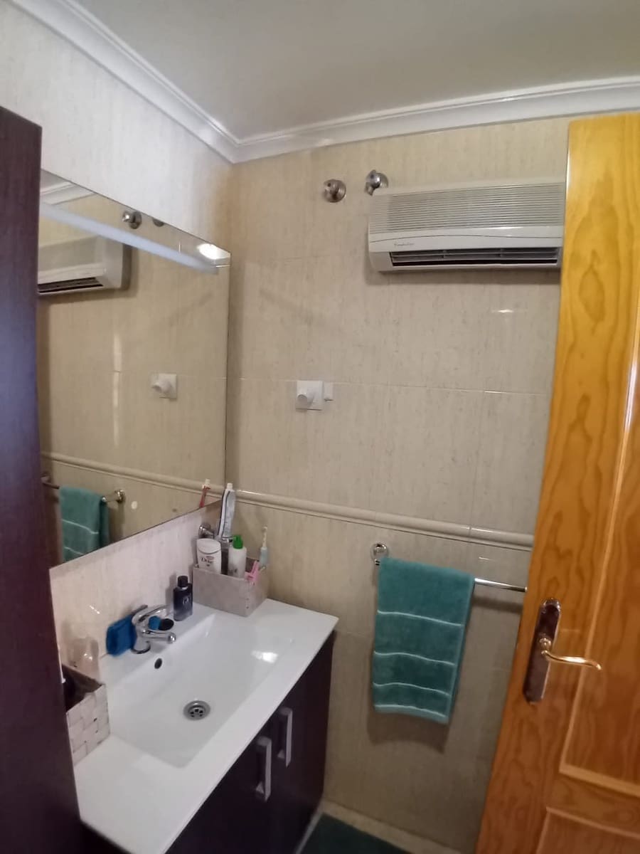 2 soveværelse Lejlighed til salg i Playa Flamenca med swimmingpool - € 190.000 (Ref: 9920928)
