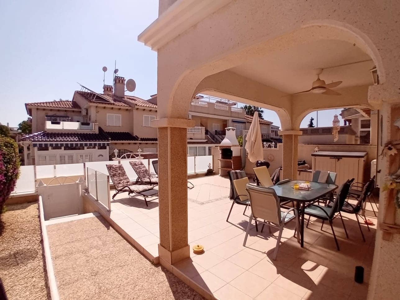 2 soveværelse Lejlighed til salg i Playa Flamenca med swimmingpool - € 190.000 (Ref: 9920928)