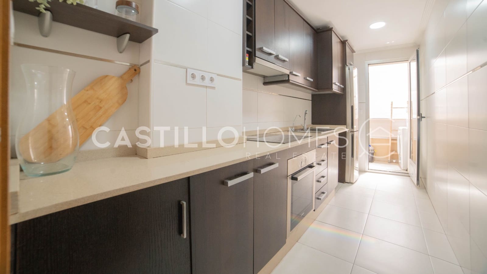 3 makuuhuone Huoneisto myytävänä paikassa Torrevieja mukana 
autotalli - 220 000 € (Ref: 9922719)