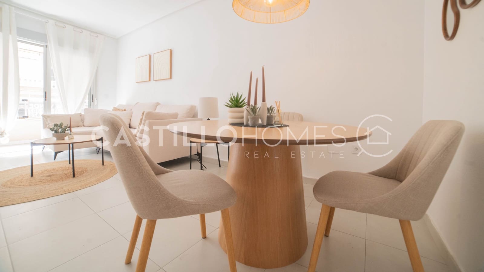 3 makuuhuone Huoneisto myytävänä paikassa Torrevieja mukana 
autotalli - 220 000 € (Ref: 9922719)