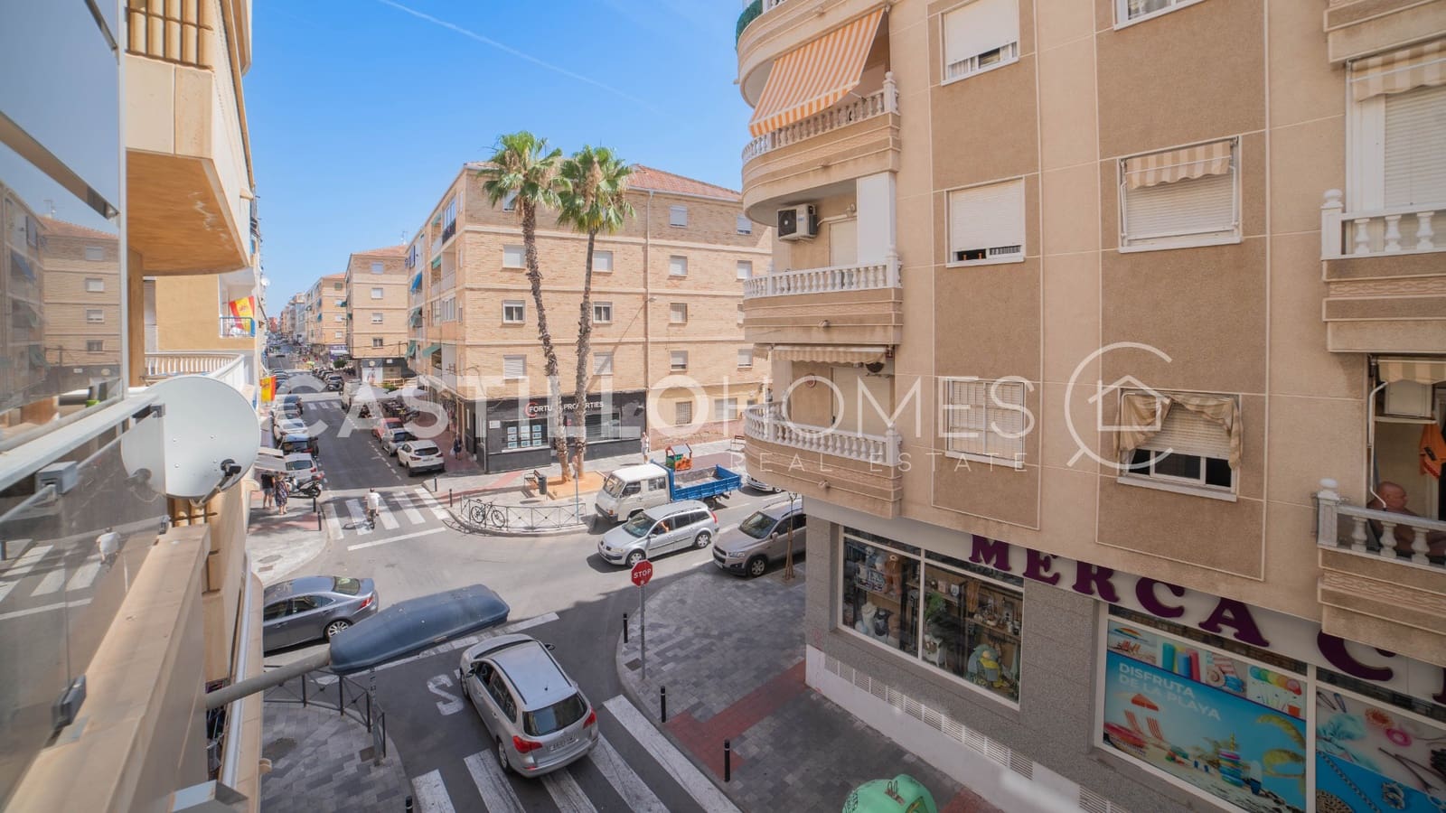 3 makuuhuone Huoneisto myytävänä paikassa Torrevieja mukana 
autotalli - 220 000 € (Ref: 9922719)