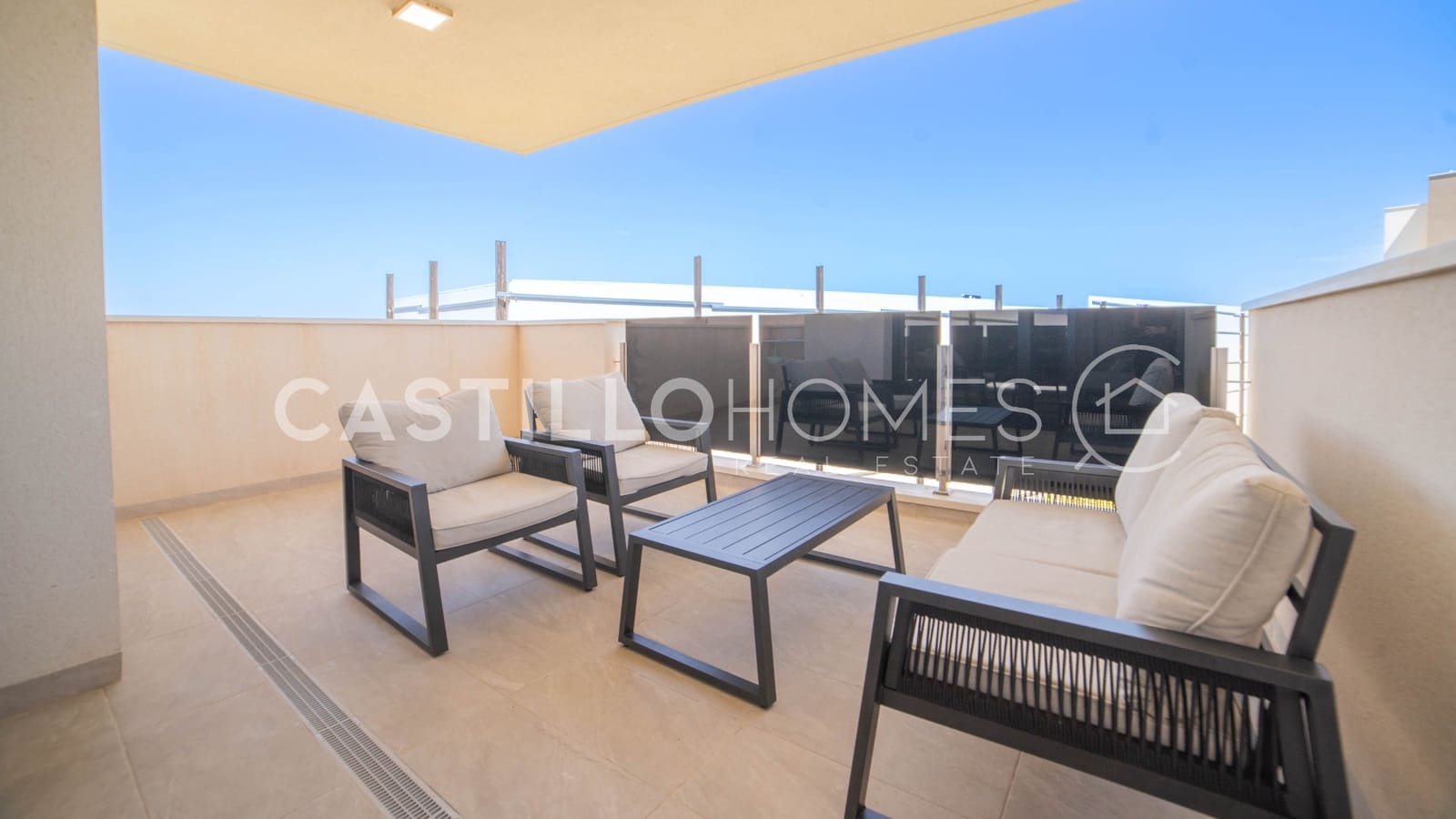 2 soveværelse Lejlighed til salg i Orihuela Costa med swimmingpool garage - € 315.000 (Ref: 9922727)