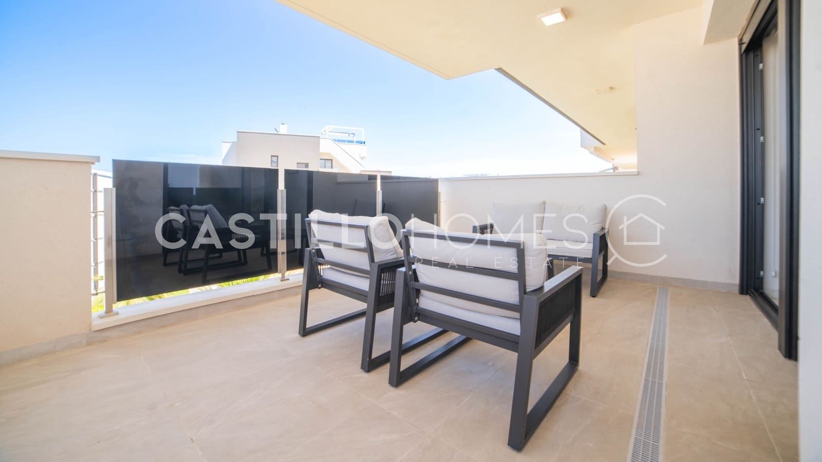 2 soveværelse Lejlighed til salg i Orihuela Costa med swimmingpool garage - € 315.000 (Ref: 9922727)