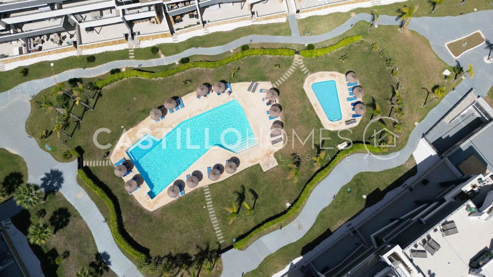 2 soveværelse Lejlighed til salg i Orihuela Costa med swimmingpool garage - € 315.000 (Ref: 9922727)