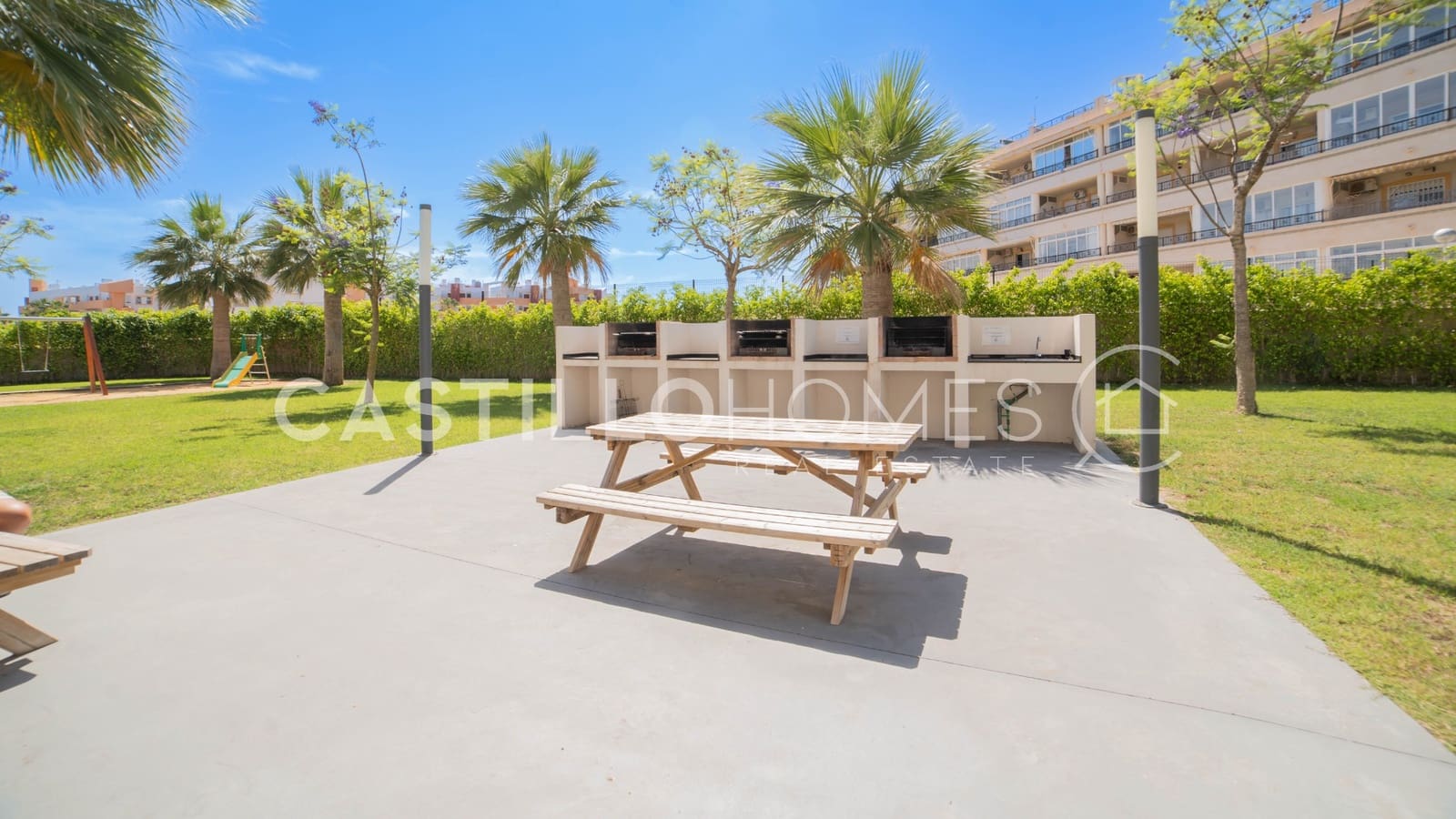 2 soveværelse Lejlighed til salg i Orihuela Costa med swimmingpool garage - € 315.000 (Ref: 9922727)