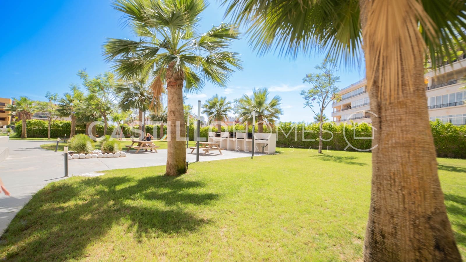 2 soveværelse Lejlighed til salg i Orihuela Costa med swimmingpool garage - € 315.000 (Ref: 9922727)