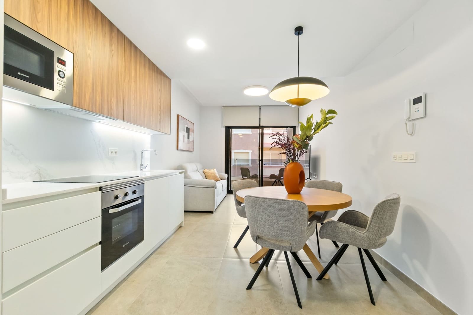 2 chambre Appartement de Plage à vendre à Torrevieja avec piscine - 249 900 € (Ref: 9936396)