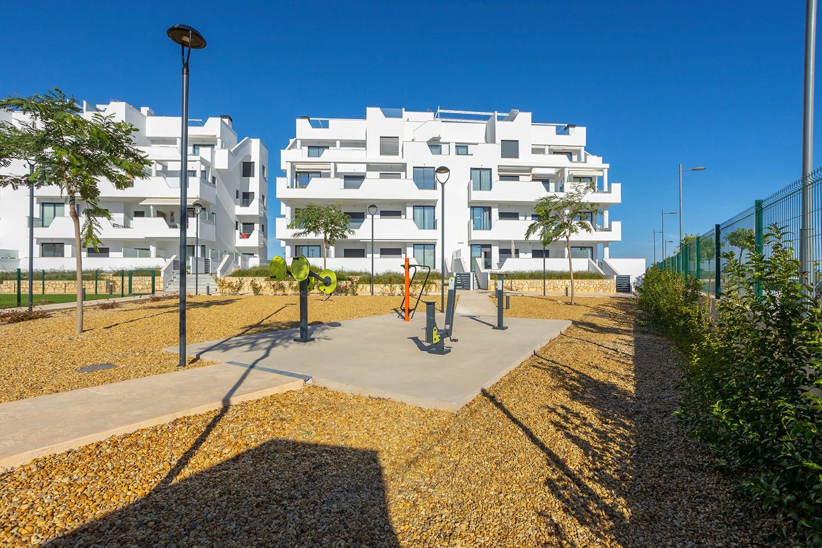 2 sypialnia Apartament na sprzedaż w Miasto Murcja z basenem garażem - 296 000 € (Ref: 9936400)