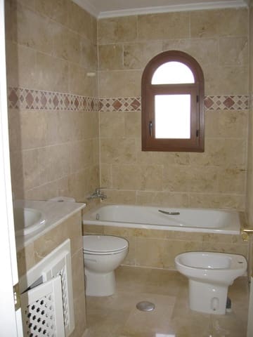 2 soverom Leilighet til salgs i Orihuela Costa, Orihuela med svømmebasseng garasje - € 239 000 (Ref: 9936402)