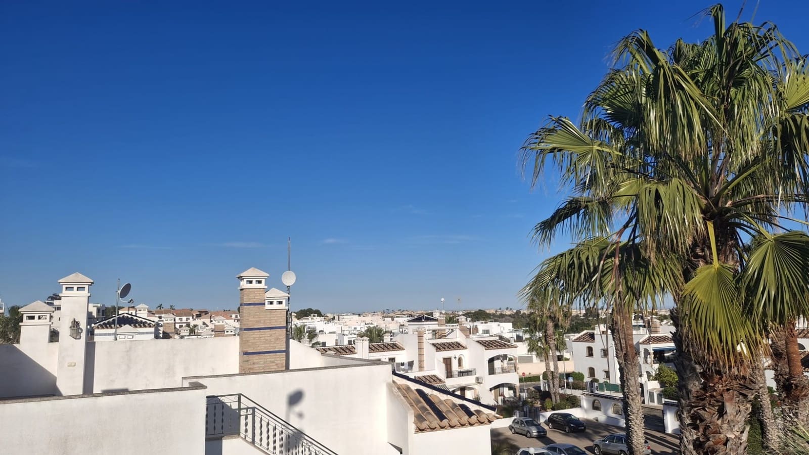 2 soverom Leilighet til salgs i Orihuela Costa med svømmebasseng garasje - € 239 000 (Ref: 9936402)