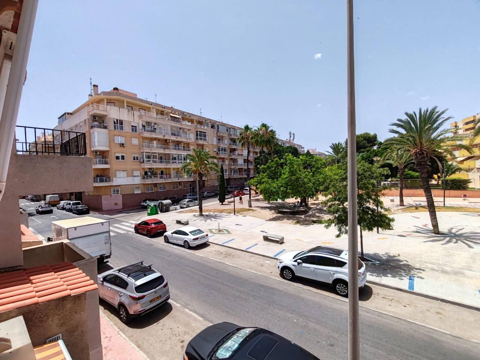 2 Zimmer Apartment zu verkaufen in Torrevieja mit Pool - 124.900 € (Ref: 9938897)
