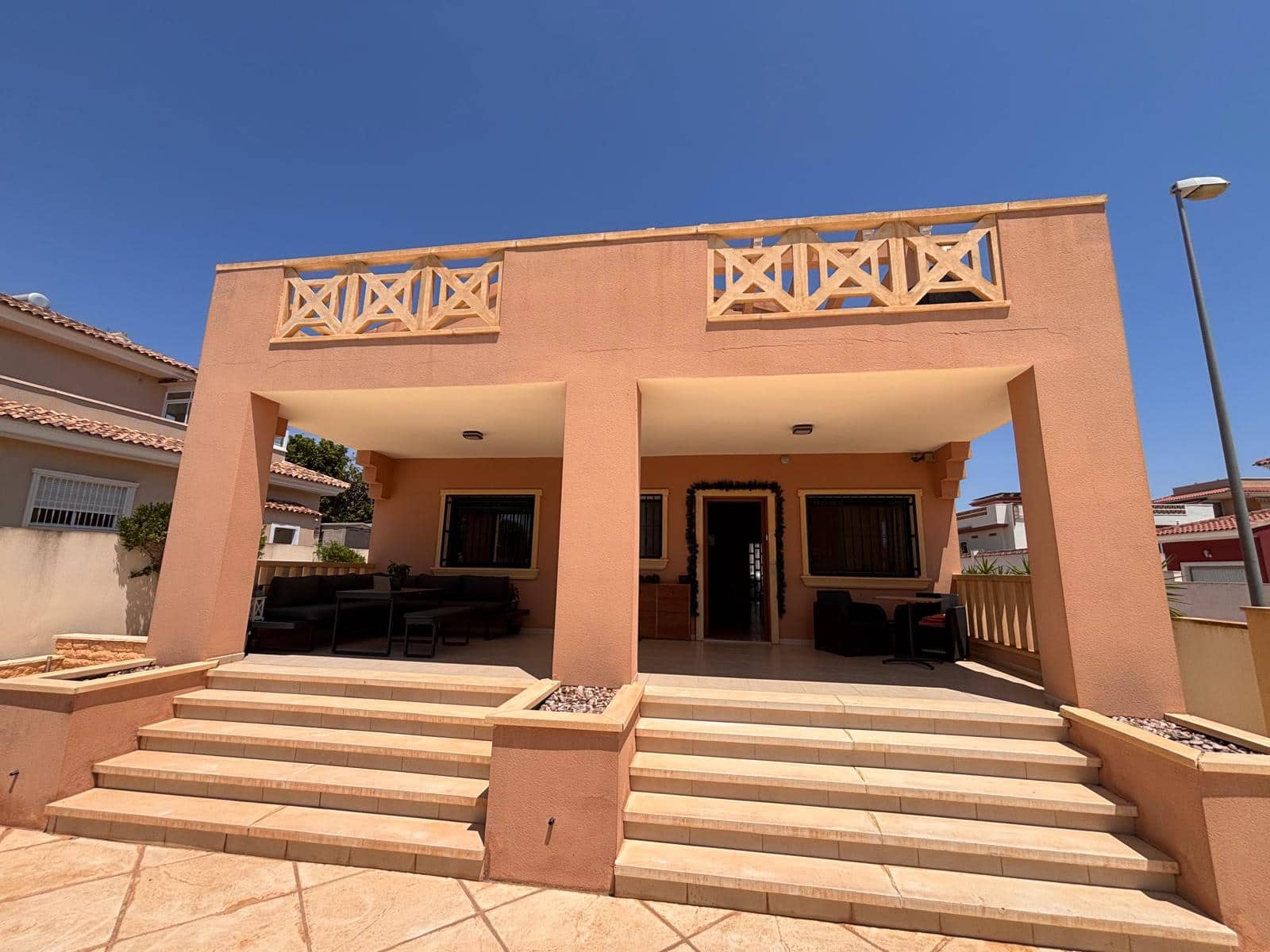 4 soveværelse Villa til salg i Ciudad Quesada med swimmingpool - € 470.000 (Ref: 9938899)