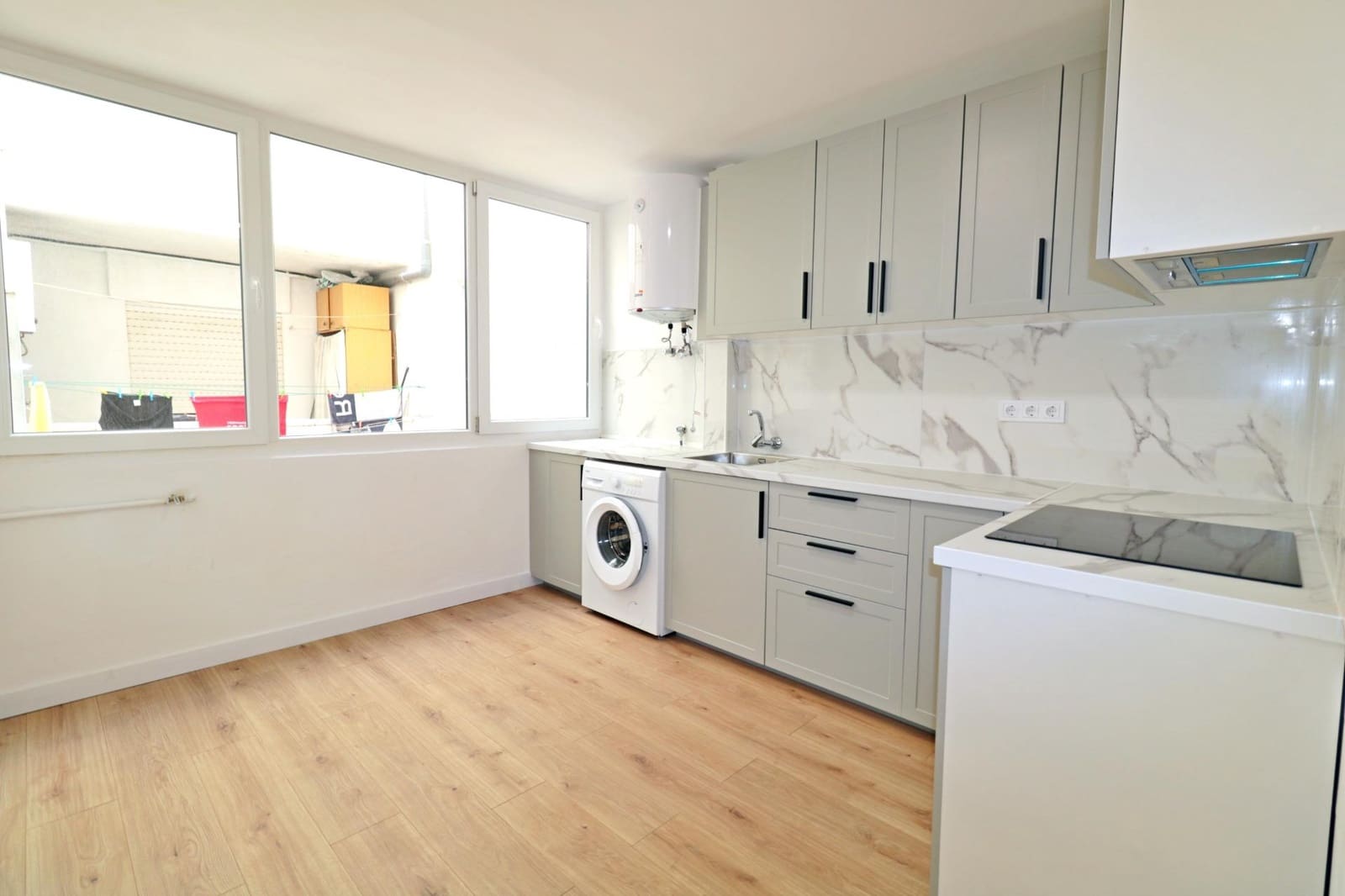 3 Zimmer Apartment zu verkaufen in Torrevieja - 162.900 € (Ref: 9938900)