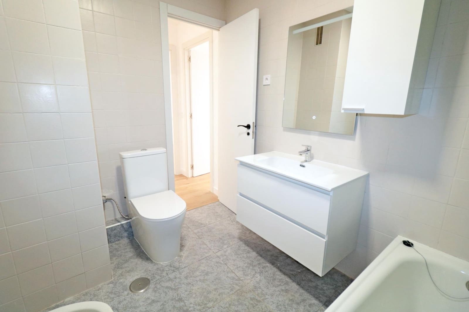 3 Zimmer Apartment zu verkaufen in Torrevieja - 162.900 € (Ref: 9938900)