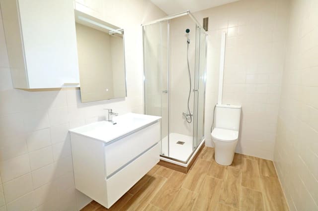 3 Zimmer Apartment zu verkaufen in Torrevieja - 162.900 € (Ref: 9938900)