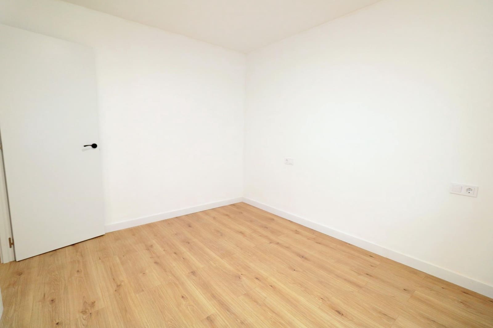 3 Zimmer Apartment zu verkaufen in Torrevieja - 162.900 € (Ref: 9938900)