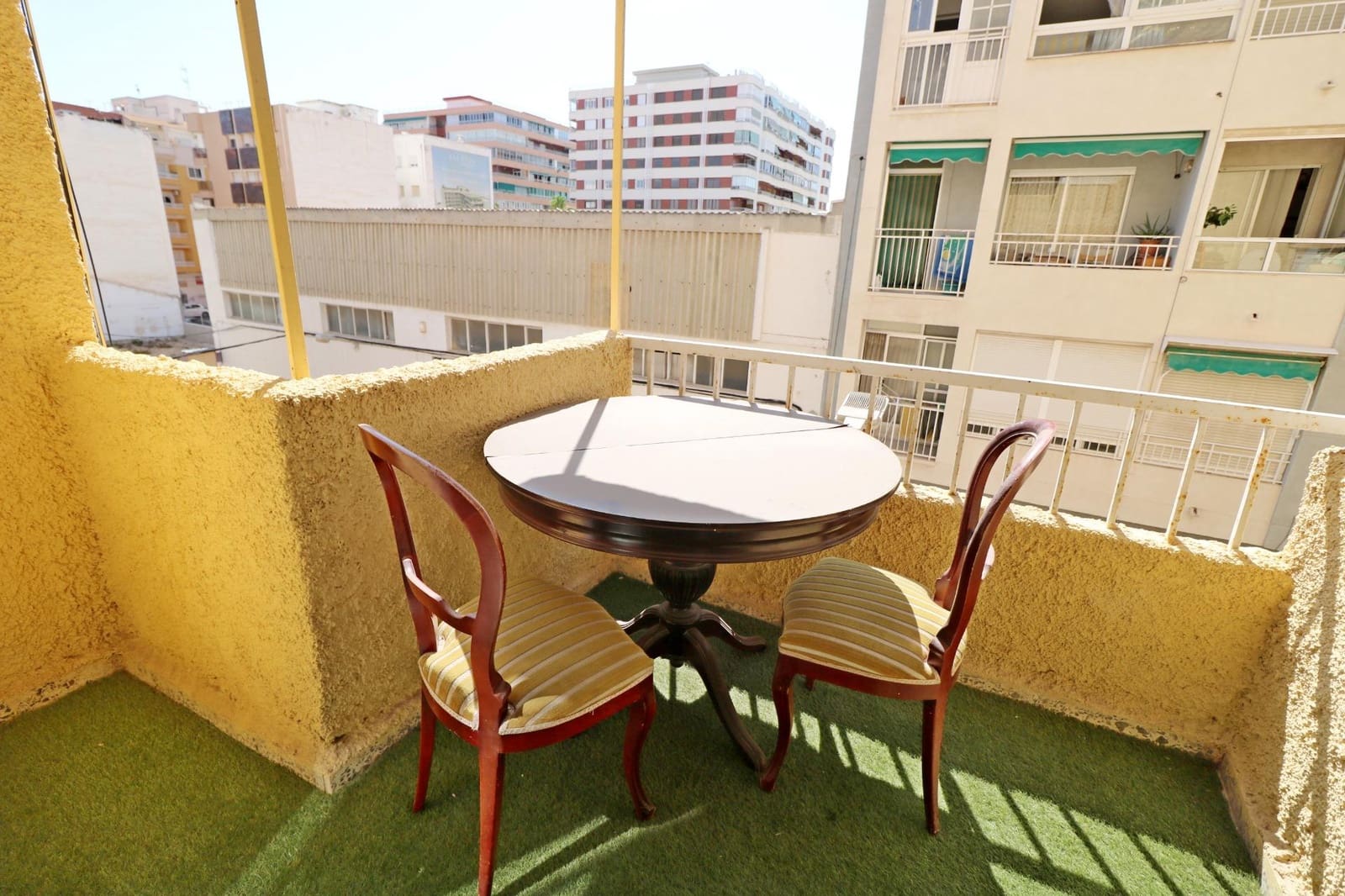 3 Zimmer Apartment zu verkaufen in Torrevieja - 162.900 € (Ref: 9938900)