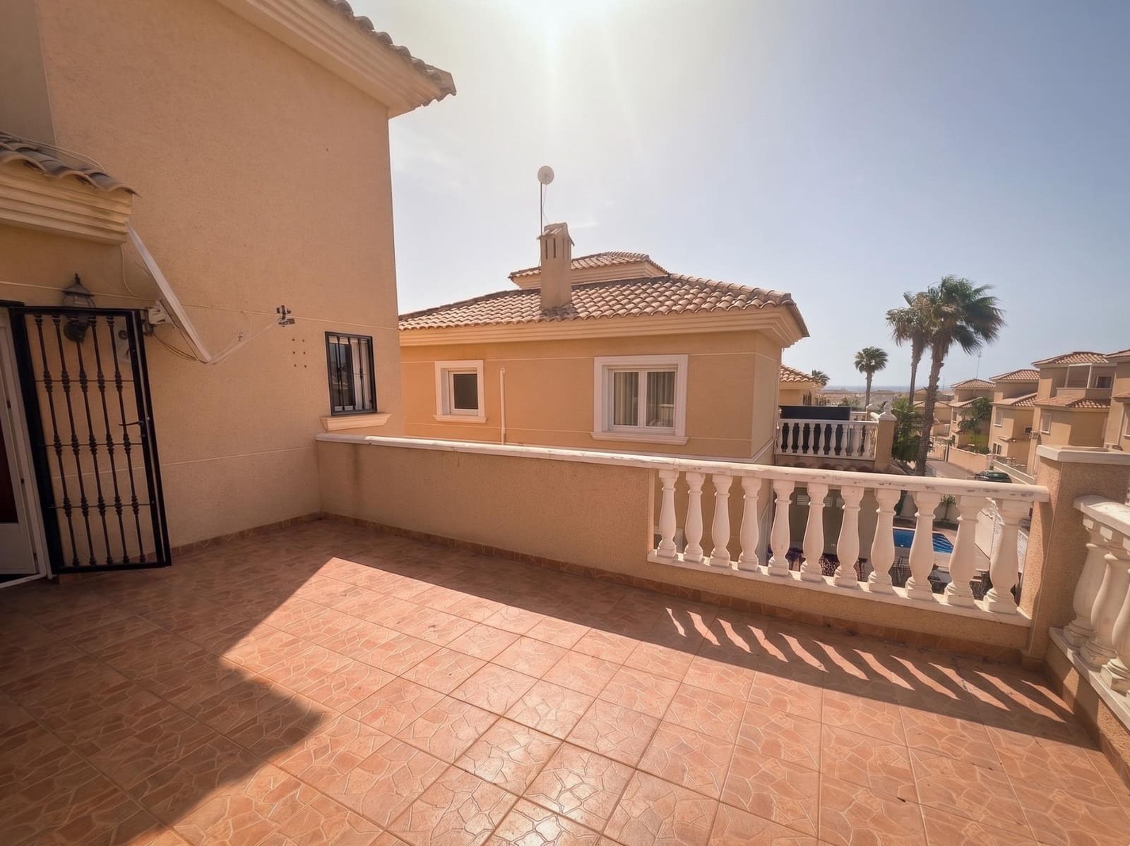 3 Zimmer Villa zu verkaufen in Orihuela mit Pool Garage - 362.000 € (Ref: 9938905)