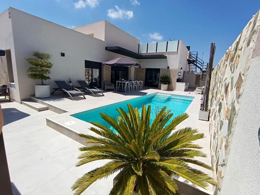 3 camera da letto Villa in vendita in Daya Nueva con piscina - 445.000 € (Rif: 9941196)