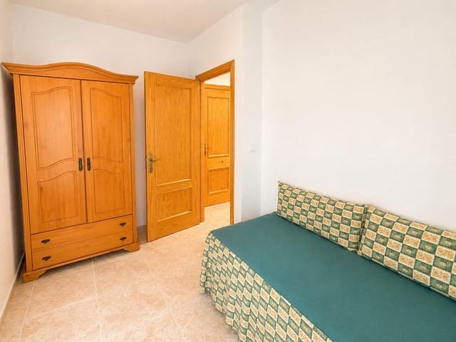 2 chambre Appartement à vendre à Torrevieja - 149 000 € (Ref: 9946026)