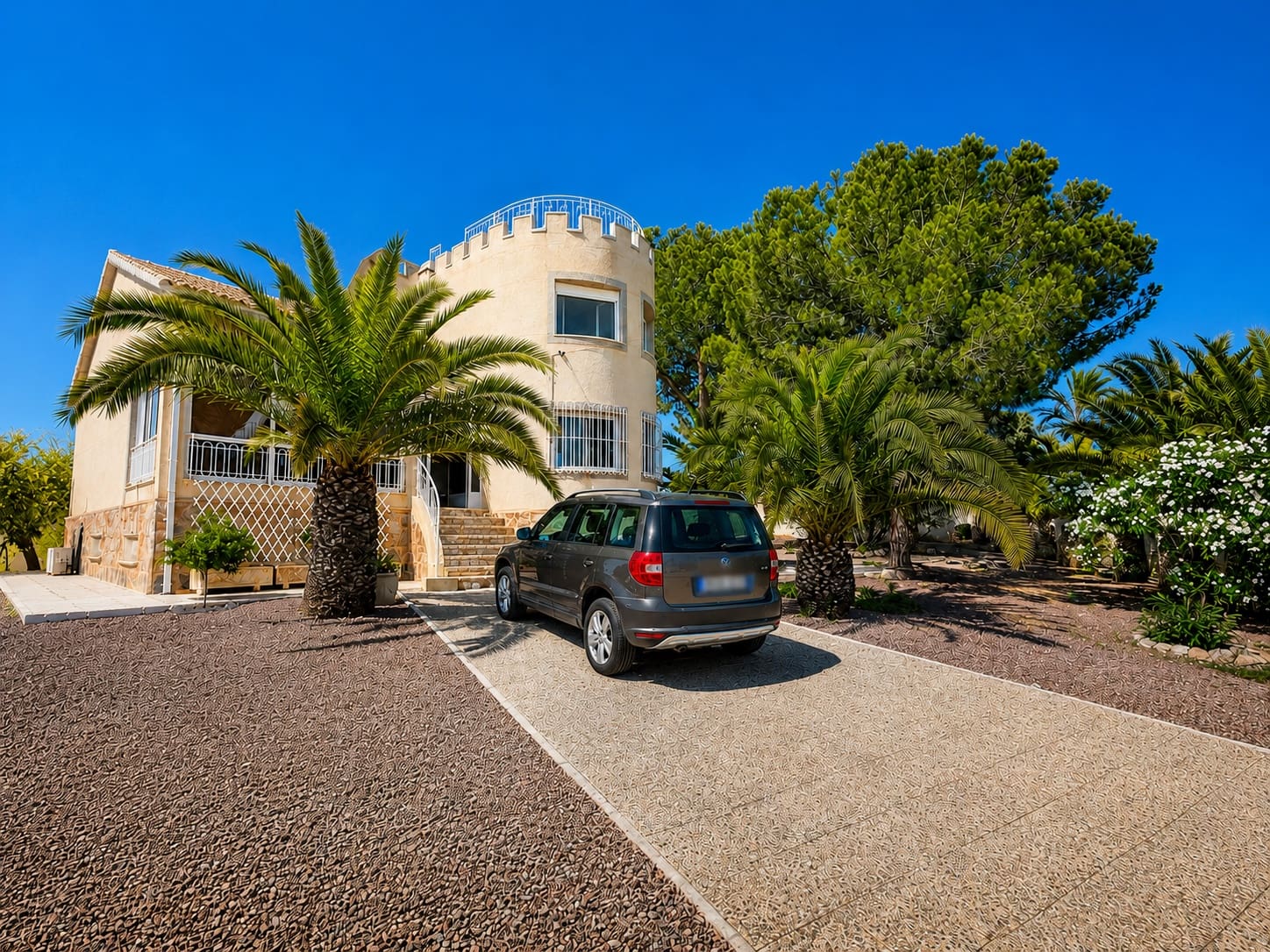 3 soveværelse Villa til salg i Ciudad Quesada med swimmingpool - € 479.950 (Ref: 9950502)