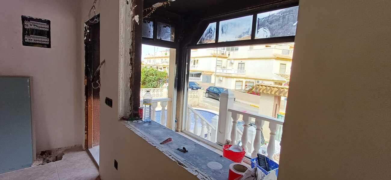 3 sypialnia Willa na sprzedaż w Algorfa z basenem garażem - 329 000 € (Ref: 9950617)