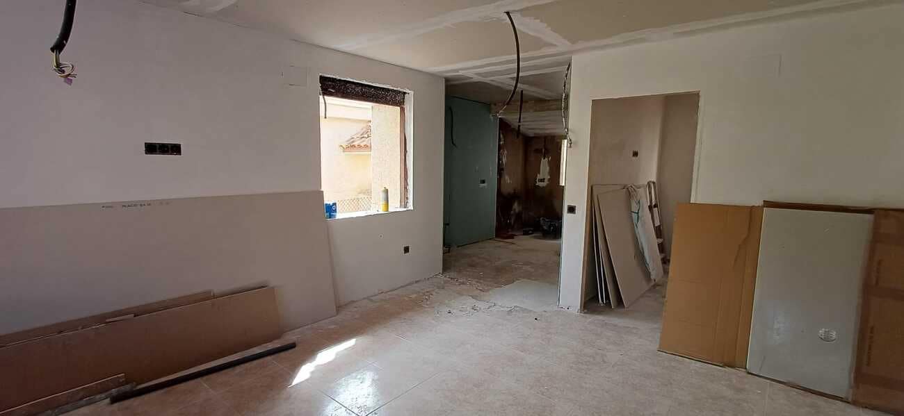 3 sypialnia Willa na sprzedaż w Algorfa z basenem garażem - 329 000 € (Ref: 9950617)