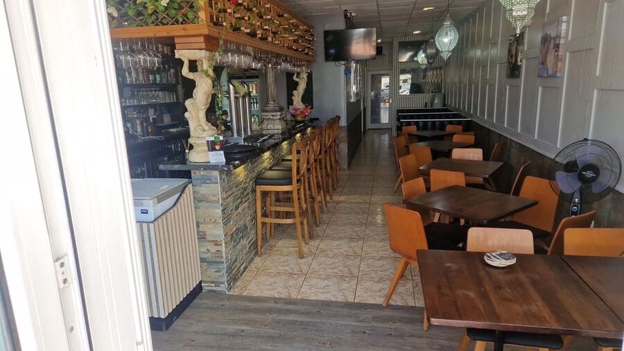 Kommersiell til salgs i Torrevieja - € 59 000 (Ref: 9953570)