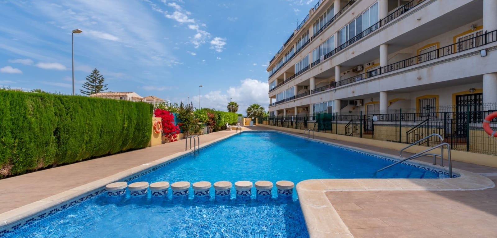 2 bedroom Apartment for sale in Orihuela Costa with pool - € 194,800 (Ref: 9953572)