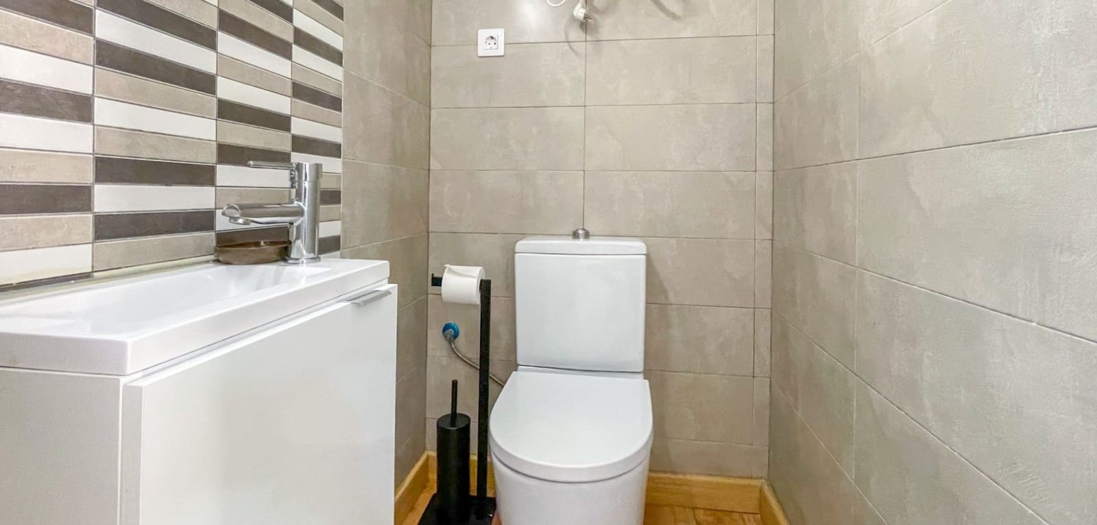 3 soveværelse Byhus til salg i Orihuela Costa med swimmingpool garage - € 285.000 (Ref: 9953573)