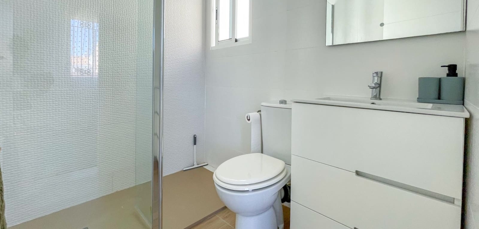 3 soveværelse Byhus til salg i Orihuela Costa med swimmingpool garage - € 285.000 (Ref: 9953573)