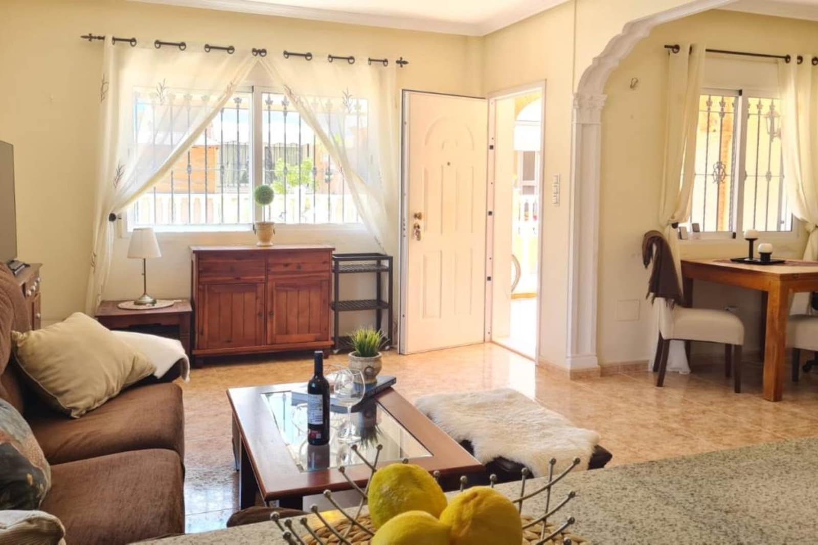 3 soverom Kjedet enebolig til salgs i Orihuela Costa med svømmebasseng - € 255 000 (Ref: 9960972)