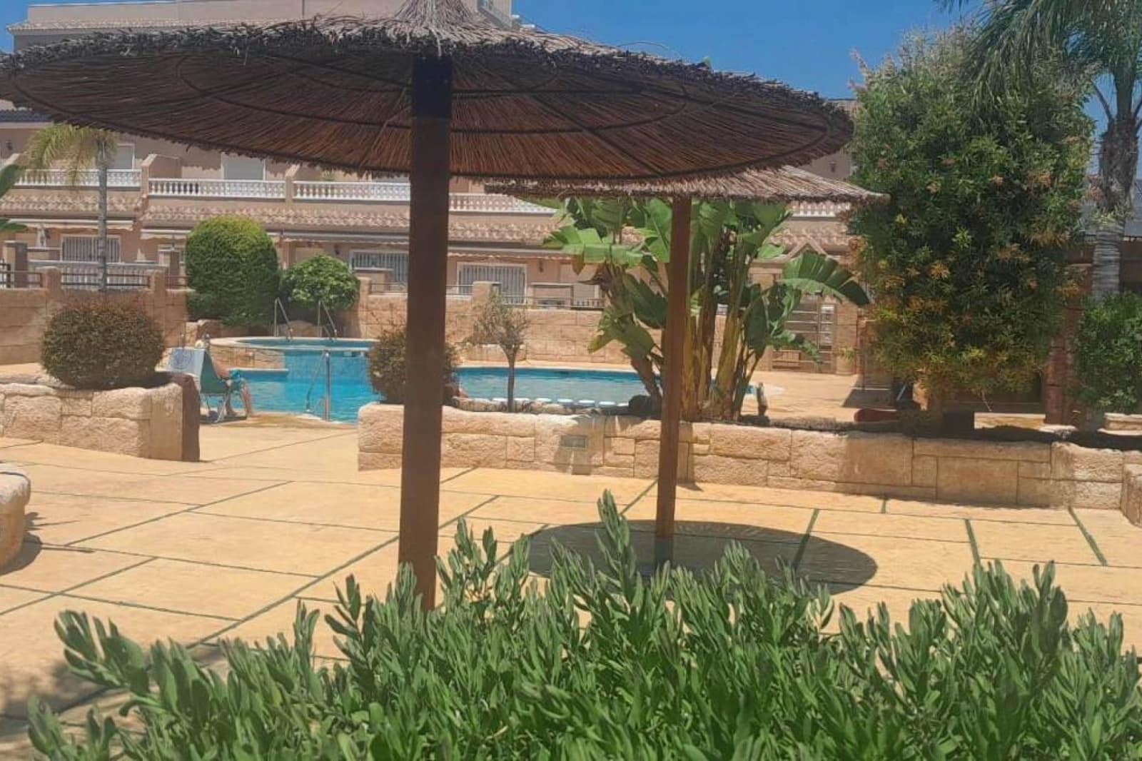 3 soverom Kjedet enebolig til salgs i Orihuela Costa med svømmebasseng - € 255 000 (Ref: 9960972)