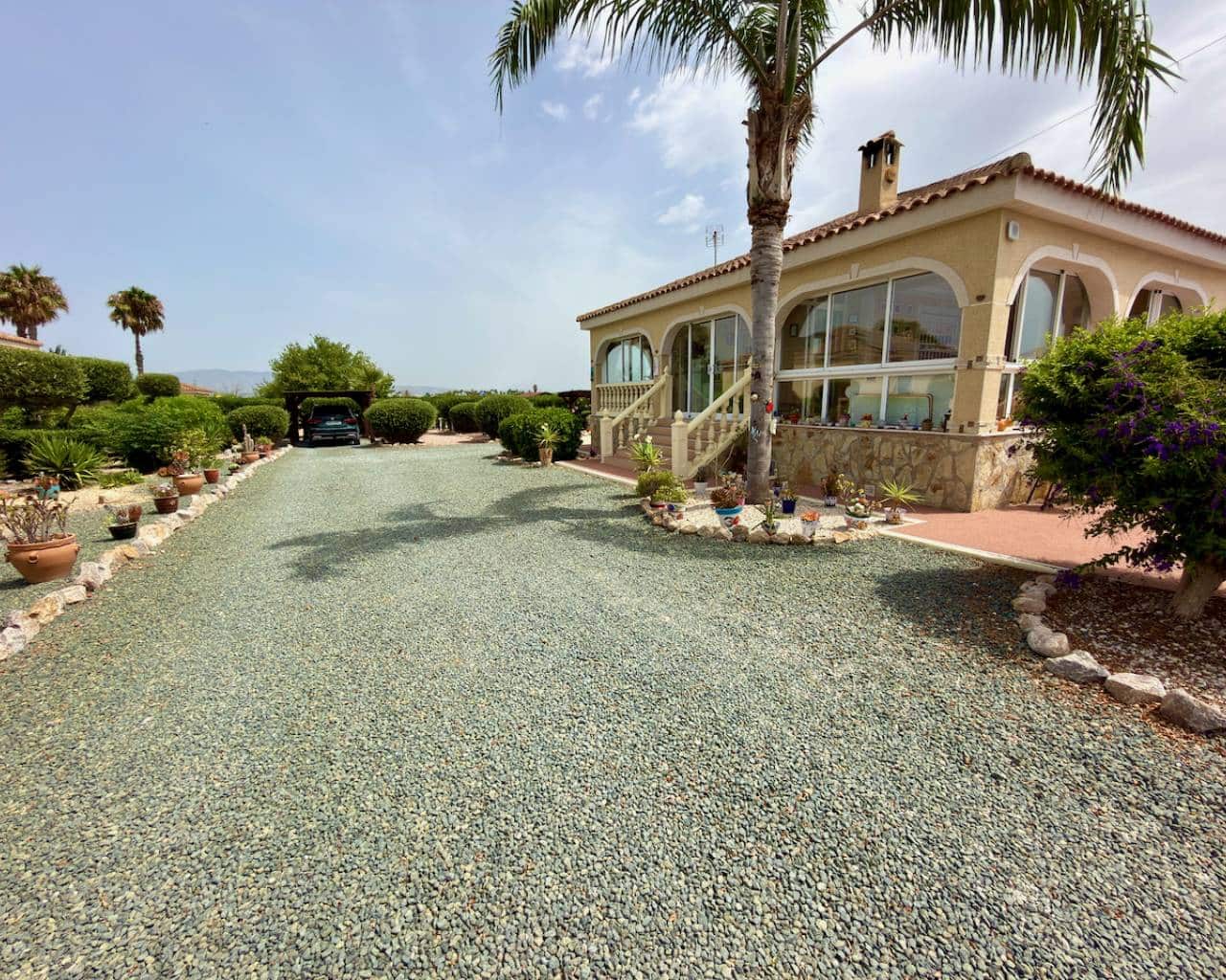 3 Zimmer Villa zu verkaufen in Catral mit Pool Garage - 390.000 € (Ref: 9965887)