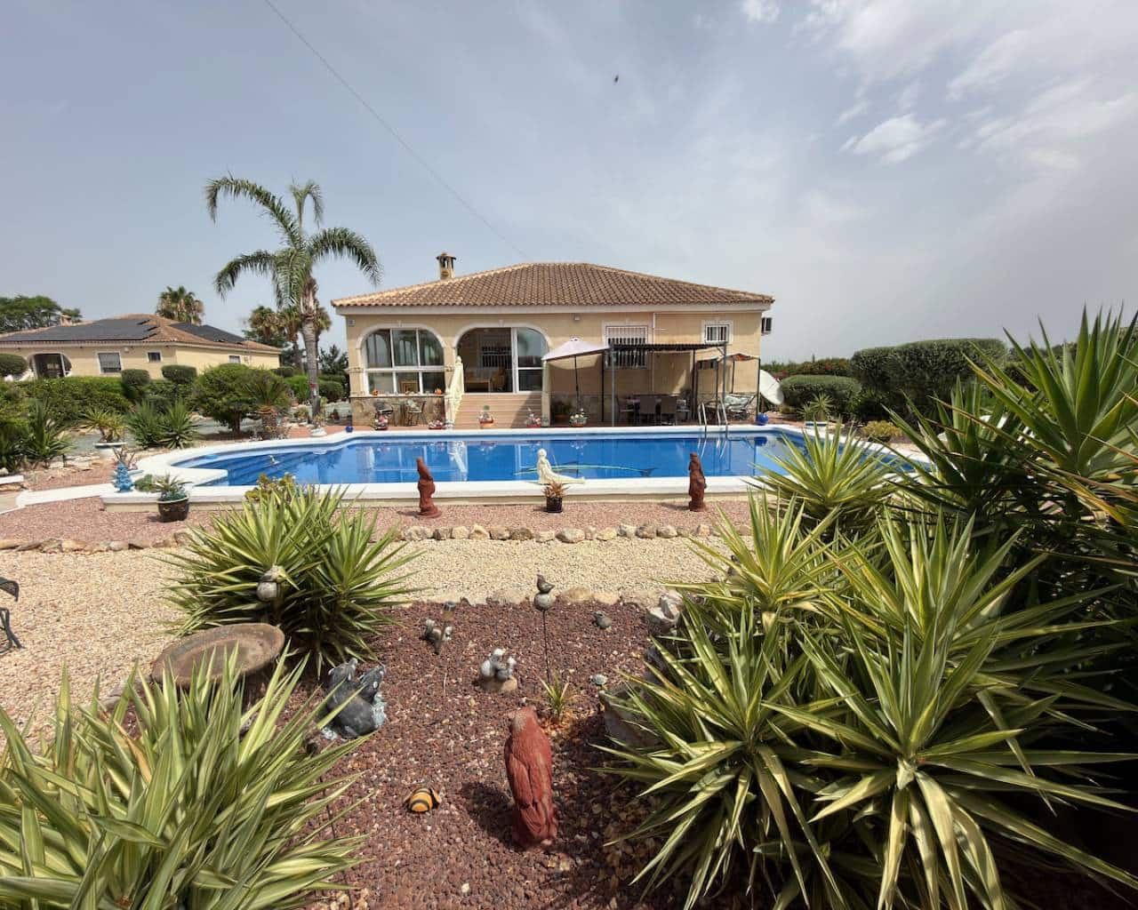 3 Zimmer Villa zu verkaufen in Catral mit Pool Garage - 390.000 € (Ref: 9965887)