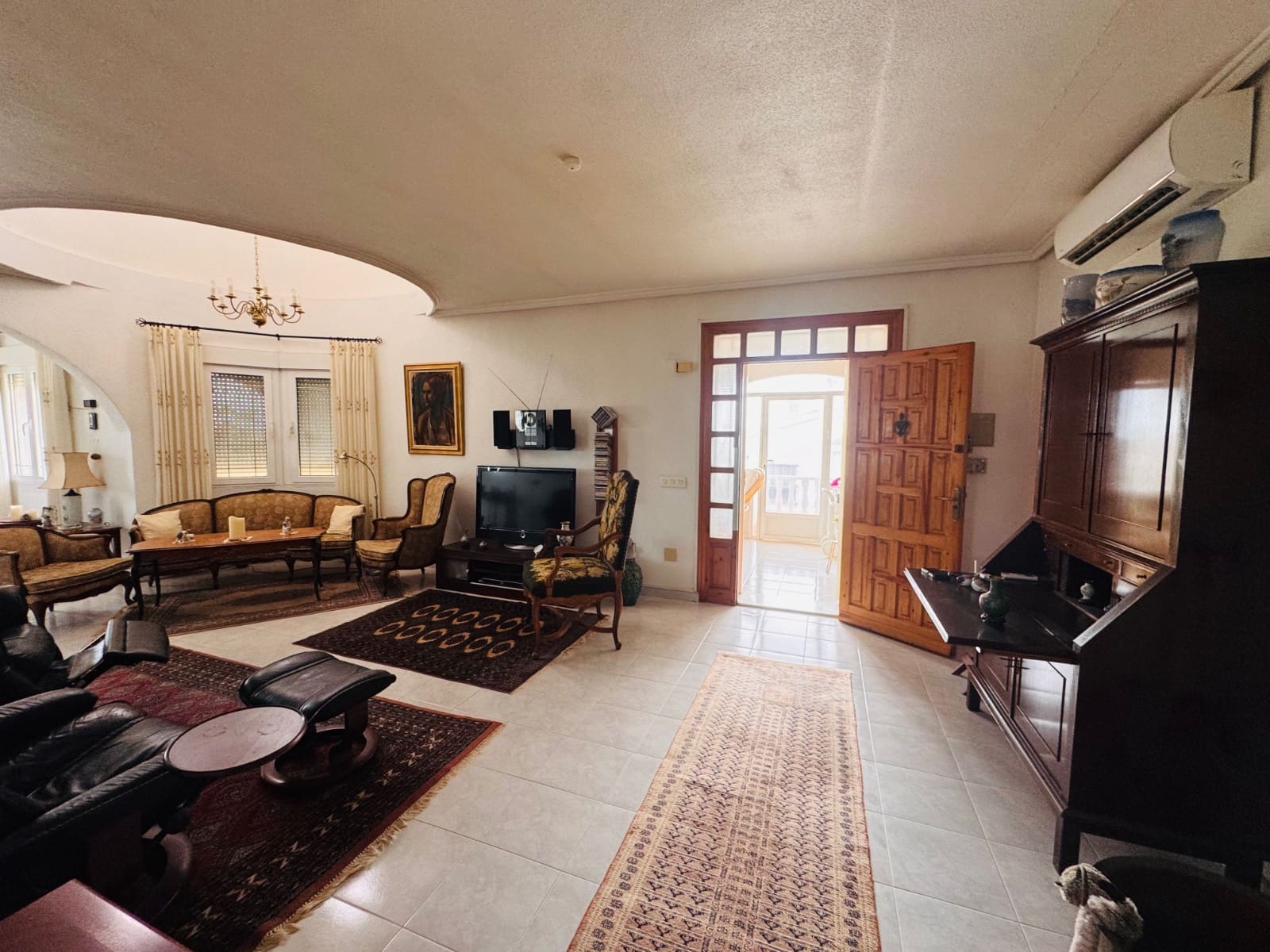 5 slaapkamer Villa te koop in Ciudad Quesada met zwembad garage - € 499.950 (Ref: 9965888)