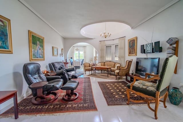 5 bedroom Villa for sale in Ciudad Quesada, Rojales with pool garage - € 499,950 (Ref: 9965888)