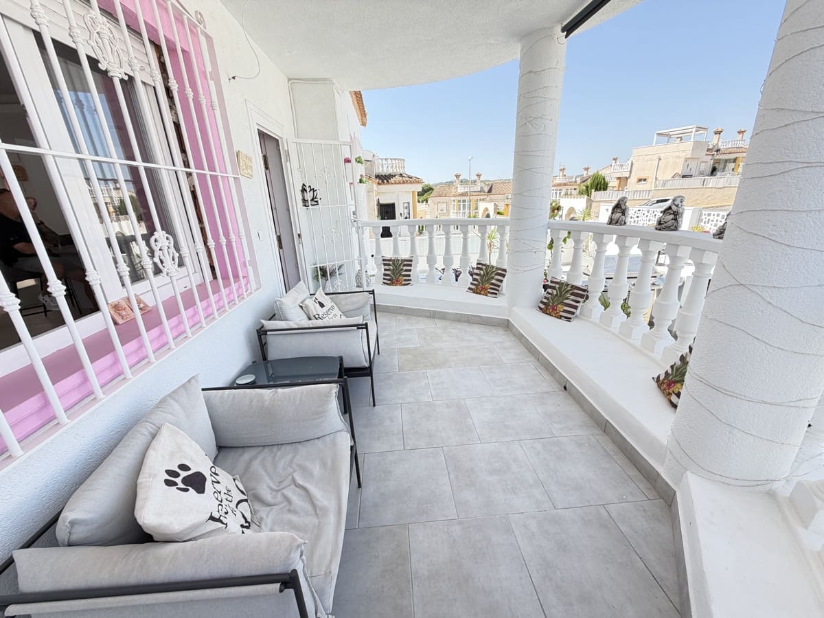 3 soverom Villa til salgs i San Miguel de Salinas med svømmebasseng - € 350 000 (Ref: 9968597)