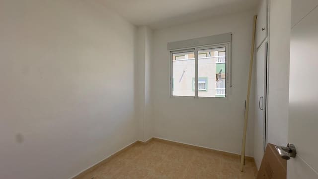 2 bedroom Apartment for sale in Torrevieja - € 154,900 (Ref: 9968604)