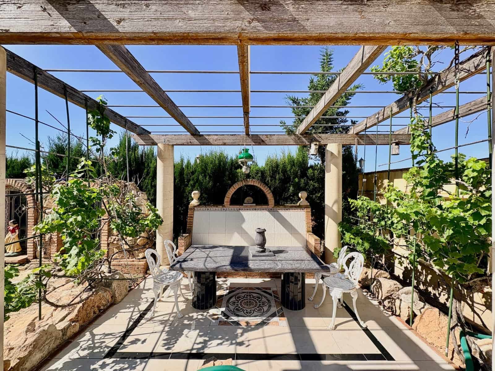 6 bedroom Finca/Country House for sale in San Fulgencio with pool garage - € 800,000 (Ref: 9970826)
